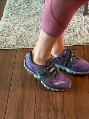 Brooks Purple and Gray Women's Athletic Walking Shoes